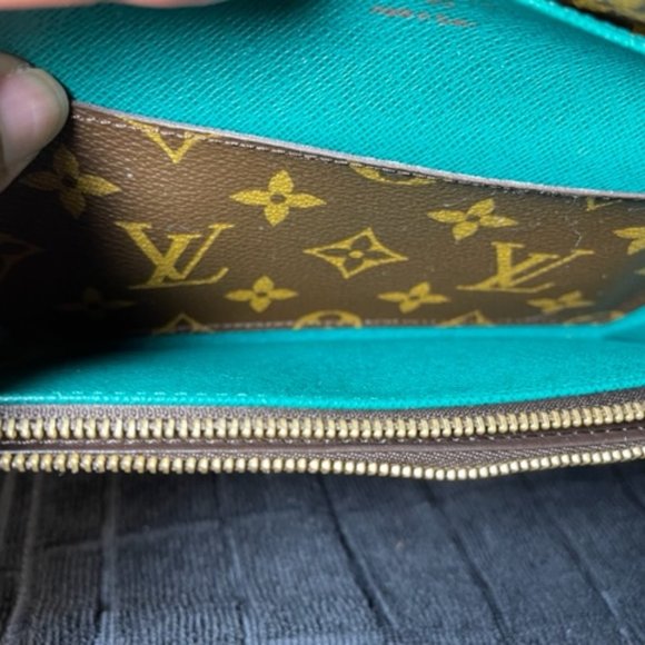 Louis Vuitton Authentic Monogram Emilie Wallet W/COA - Picture 7 of 13